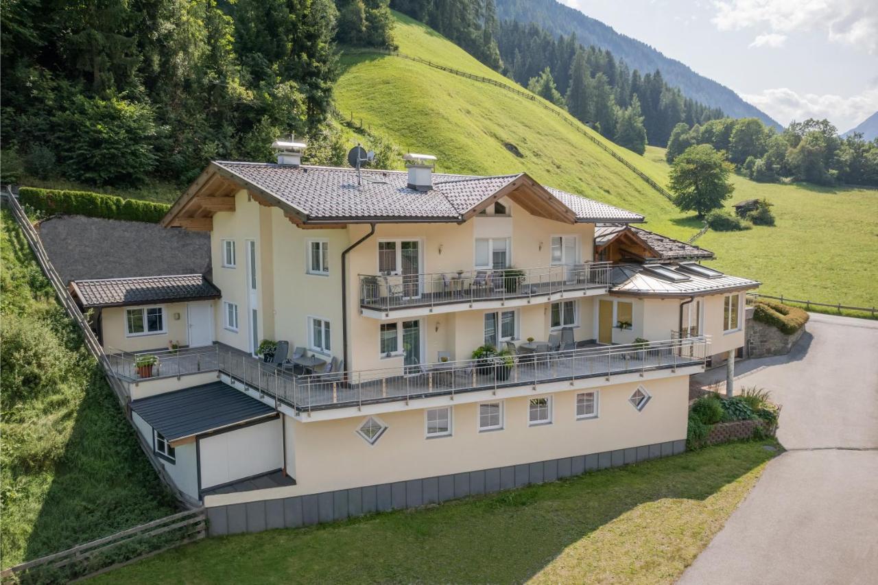 Apartments Nadine Neustift im Stubaital Exterior photo